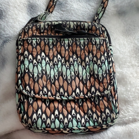 Vera Bradley Crossbody - Picture 1 of 1